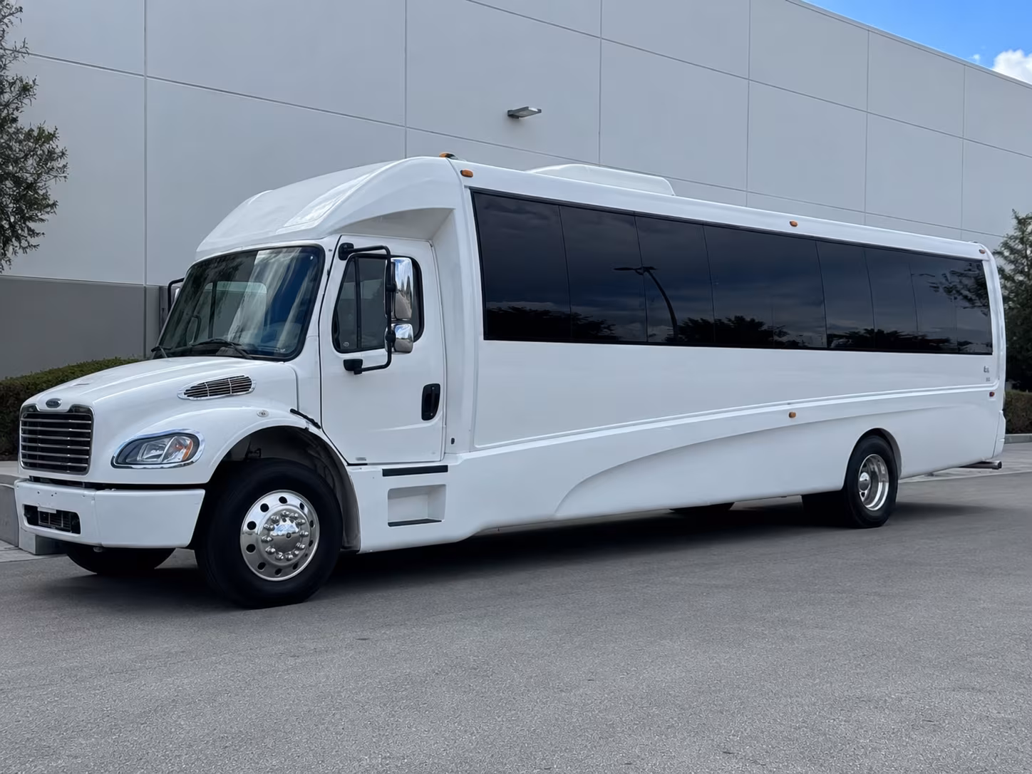 find your chico birthday party bus transportation here