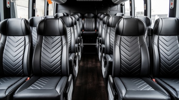 35 passenger minibus rental antioch